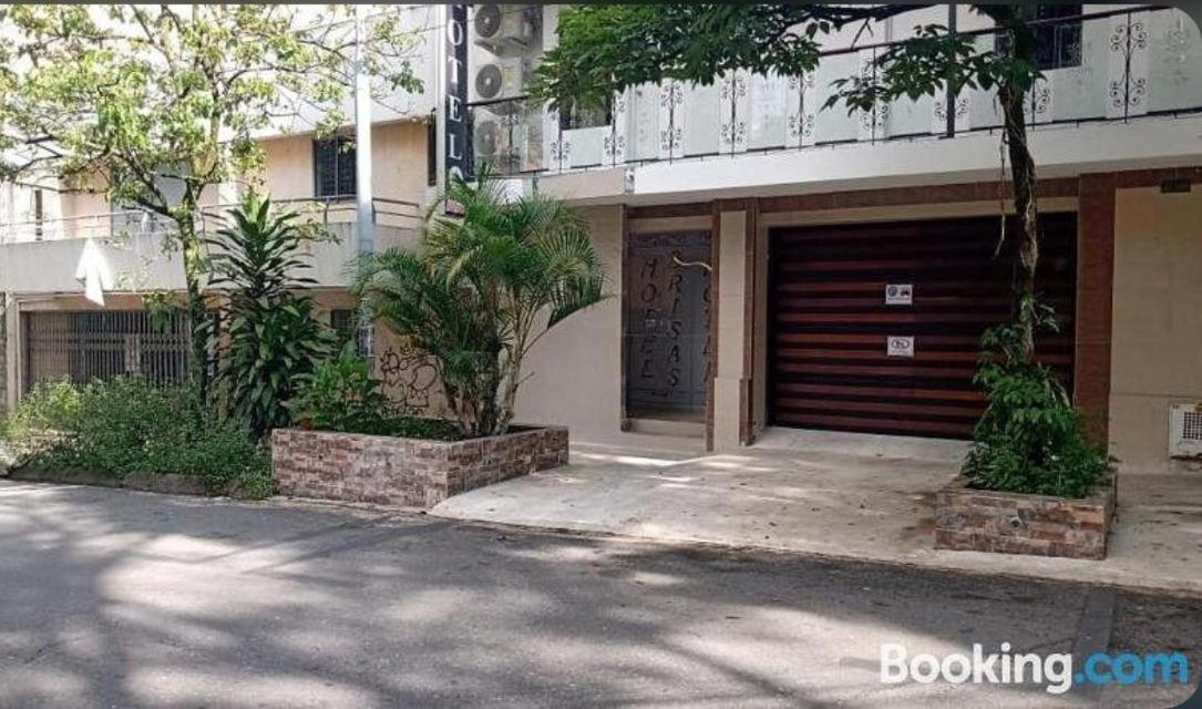Hotel Brisas Medellin Exterior photo